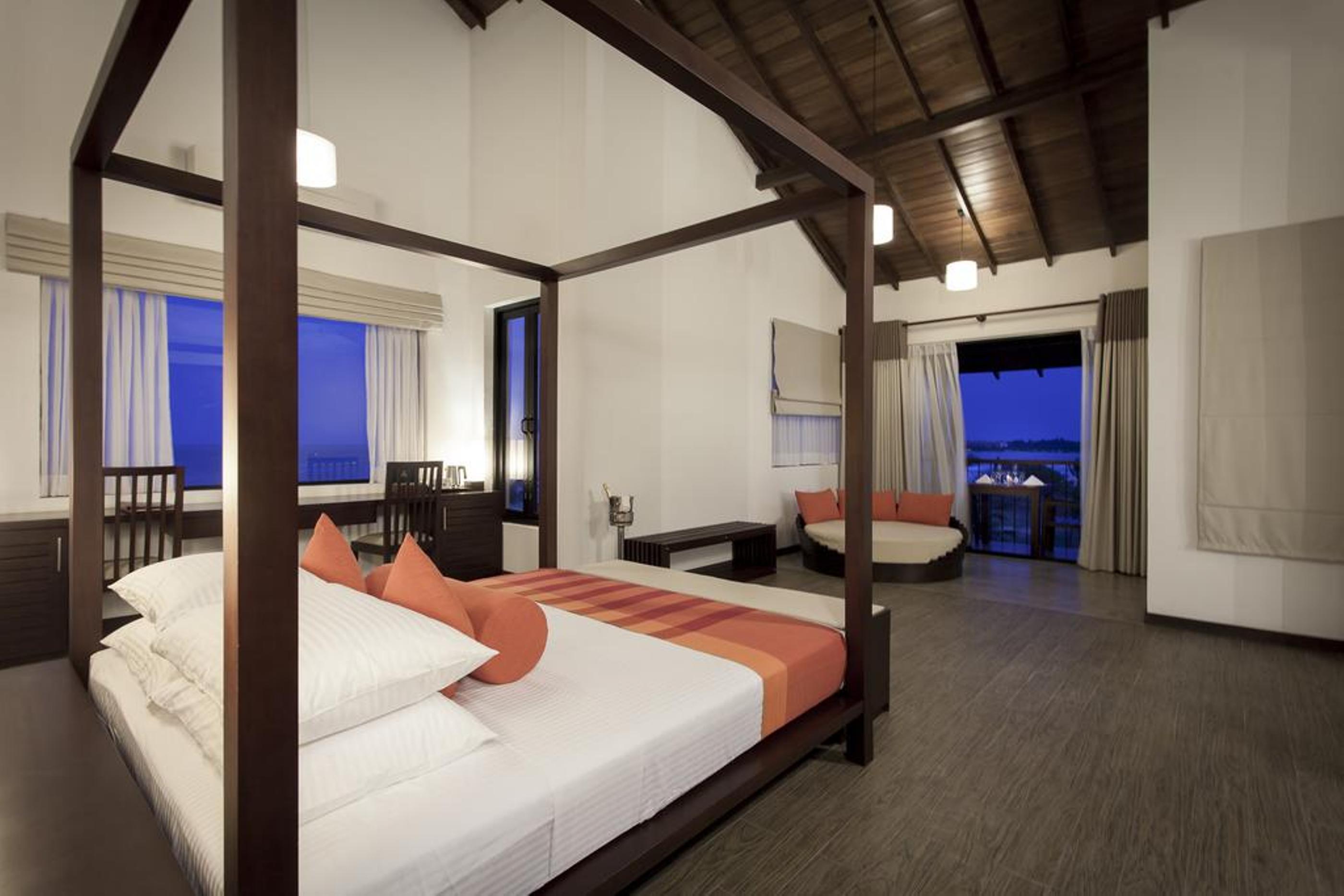 The Calm Resort & Spa Passikudah Buitenkant foto