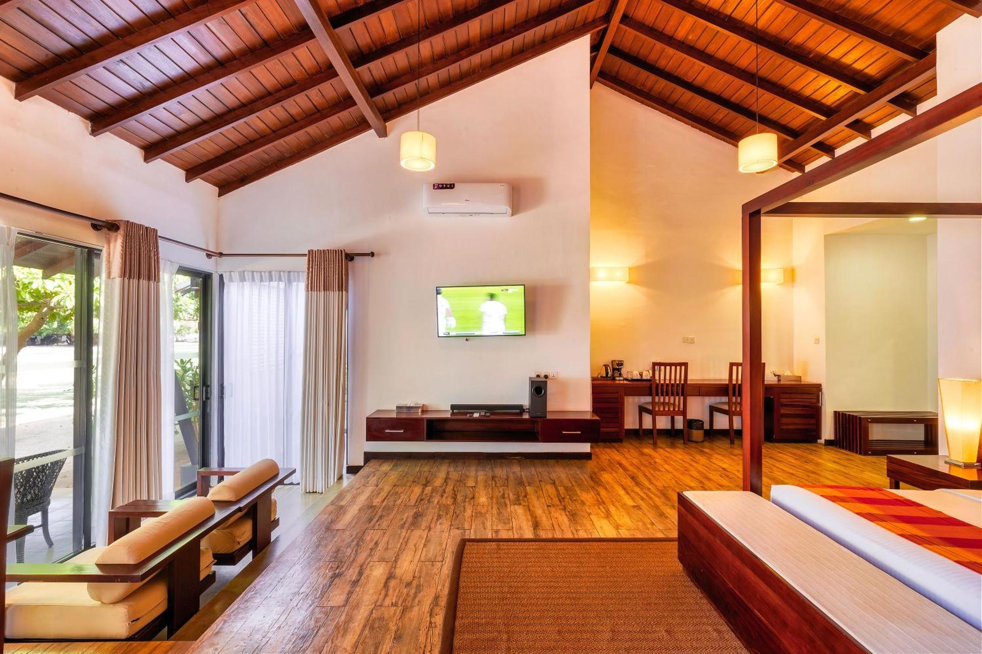 The Calm Resort & Spa Passikudah Buitenkant foto