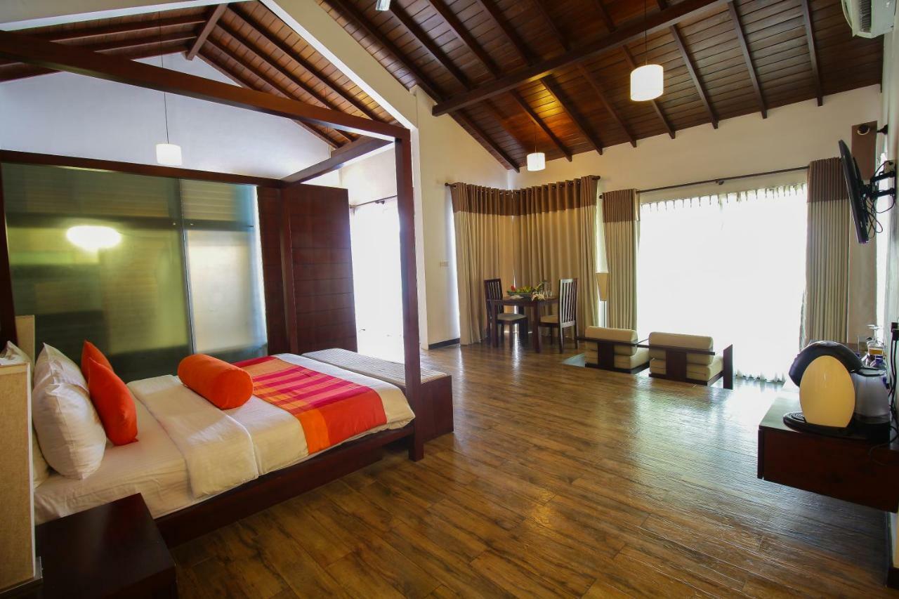 The Calm Resort & Spa Passikudah Buitenkant foto
